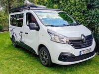 używany Renault Trafic 9 osób oraz kampervan