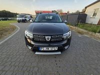 Używany Dacia Sandero Stepway 90 KM (66 kW) 2019 Czarny (metalik) Hatchback