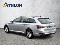 Używany Skoda Superb 150 KM (110 kW) 2021 Srebrny (metalik) Kombi