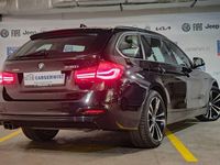 używany BMW 330 2dm 252KM 2019r. 68 100km