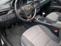 używany Toyota Avensis Avensis1.6 Active, Salon PL, ASO, 2 kpl. kół, bdb