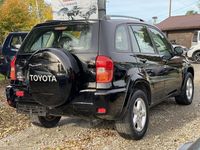 używany Toyota RAV4 2dm 150KM 2003r. 151 000km
