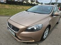 Używany Volvo V40 115 KM (84 kW) 2014 Brązowy (metalik) Kombi