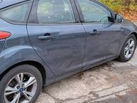 Używany Ford Focus 2014 Grafitowy Hatchback