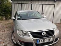 Używany VW Passat 2005 Srebrny Sedan/Limuzyna