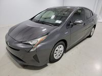 używany Toyota Prius 1.8dm 121KM 2017r. 109 500km