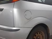 Używany Ford Focus 2003 Srebrny Hatchback