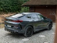 używany BMW X6 4.4dm 530KM 2023r. 32 364km