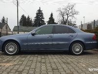 używany Mercedes E220 w211