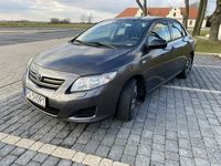 Używany Toyota Corolla 124 KM (91 kW) 2007 Szary Sedan/Limuzyna