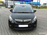 Używany Opel Zafira 2012 Czarny Minivan