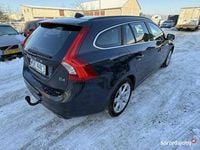 Używany Volvo V60 181 KM (133 kW) 2014 Inny (metalik) Kombi