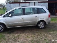 używany Opel Zafira 