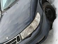 Używany Saab 9-3 1999 Granatowy Hatchback