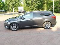 Używany Ford Focus 2014 Grafitowy Kombi