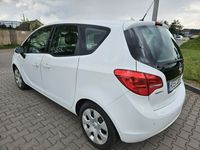 Używany Opel Meriva 120 KM (88 kW) 2016 Biały (metalik) Minivan