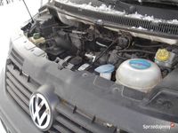 używany VW Transporter 2,5 tdi 9-cio osobowy klima hak zadbany