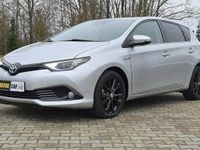 używany Toyota Auris Hybrid 1.8dm 99KM 2015r. 75 000km