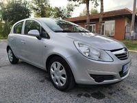 Używany Opel Corsa 81 KM (59 kW) 2008 Srebrny (metalik) Hatchback