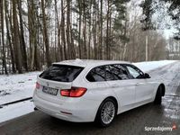 Używany BMW 320 Luxury Line 2013 Biały Kombi