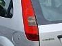 Używany Ford Fiesta 60 KM (44 kW) 2004 Srebrny Hatchback