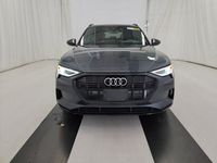 używany Audi e-tron 0dm 402KM 2022r. 18 350km