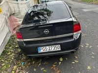Używany Opel Vectra GTS 2004 Czarny Hatchback