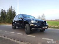 używany Mercedes ML320 