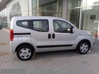 Używany Fiat Qubo Trekking 77 KM (56 kW) 2017 Srebrny (metalik) Minivan