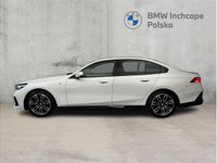 Używany BMW 520 Comfort Edition 190 KM (139 kW) 2024 Biel mineralna metalizowany Sedan/Limuzyna