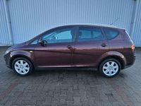 Używany Seat Altea XL 140 KM (102 kW) 2008 Bordowy Minivan