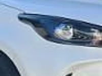 Używany Toyota Yaris Hybrid 116 KM (85 kW) 2023 Biały Hatchback