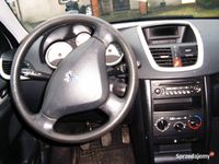 Używany Peugeot 207 2008 Srebrny Kombi