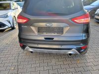 używany Ford Kuga ORYGINALY LAKIER , I PRZEBIEK NOWY AKU. NOWE CHAMULCE PRZOD