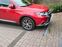 Używany Mitsubishi Outlander 150 KM (110 kW) 2016 Czerwony SUV