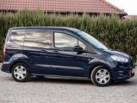 Używany Ford Tourneo Courier 75 KM (55 kW) 2015 Niebieski Minivan