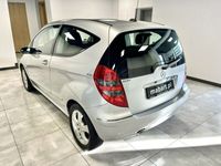 używany Mercedes A170 1.7dm 116KM 2007r. 80 000km