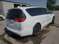 używany Chrysler Pacifica 3.6dm 286KM 2020r. 37 000km