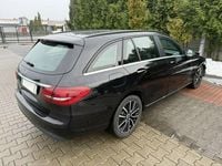 używany Mercedes C220 2dm 194KM 2019r. 186 821km