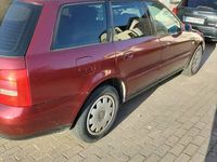 używany Audi A4 SprzedamB5 1.9 TDI 110 km