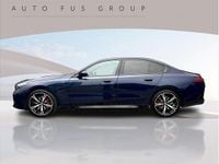 Używany BMW 530e Comfort Edition 190 KM (139 kW) 2024 Niebieski tanzanite bmw individual metalizowany Sedan/Limuzyna