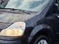 Używany Renault Modus 75 KM (55 kW) 2012 Czarny Minivan