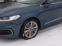 Używany Ford Mondeo Vignale 190 KM (139 kW) 2020 Niebieski Hatchback