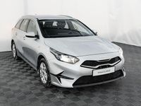 Używany Kia Ceed 160 KM (117 kW) 2022 Srebrny Hatchback