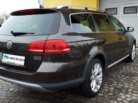 Używany VW Passat Highline 140 KM (102 kW) 2013 Brązowy metalik