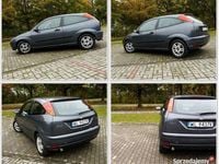 Używany Ford Focus 2004 Grafitowy Hatchback