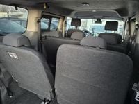 Używany Nissan NV200 80 KM (58 kW) 2011 Srebrny (metalik) Minivan