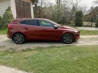 Używany Volvo V40 2014 Czerwony Kombi