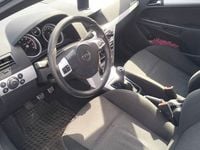 Używany Opel Astra GTC 2005 Niebieski Coupe