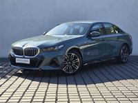 Używany BMW 520 Shadowline 197 KM (144 kW) 2024 Zielony cape york metalizowany Sedan/Limuzyna